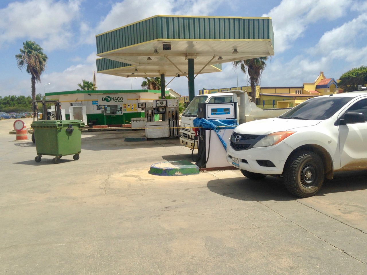 Tankstations op Bonaire zijn niet veilig