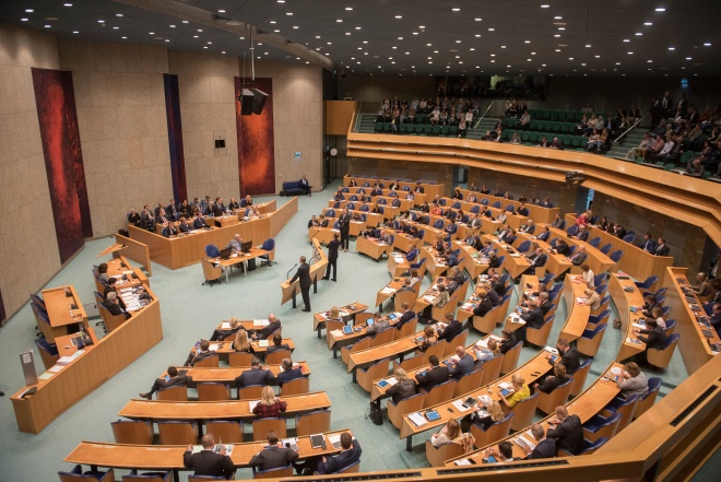 Tweede Kamer debatteert: Hoeveel geld gaat naar de Caribische eilanden?