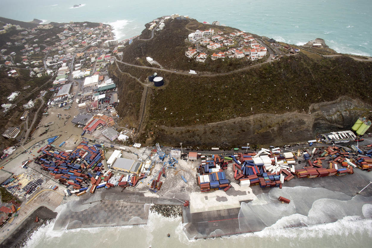 OM wil onderzoek naar corruptie in haven Sint-Maarten