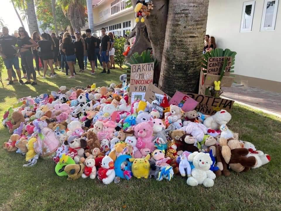 Waarom Aruba blijft protesteren tegen kindermisbruik