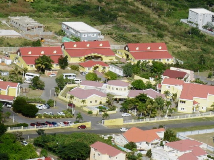 14 verpleegkundigen van het enige verzorgingstehuis Sint-Maarten in quarantaine