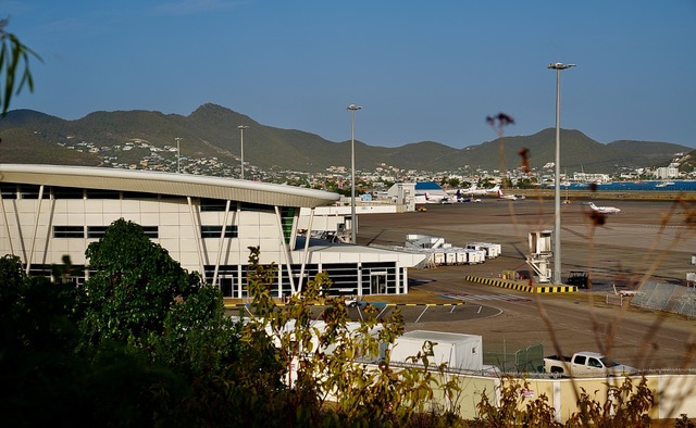 Knops na bezoek Sint-Maarten: ‘er is geen andere weg dan die wij voorstaan’