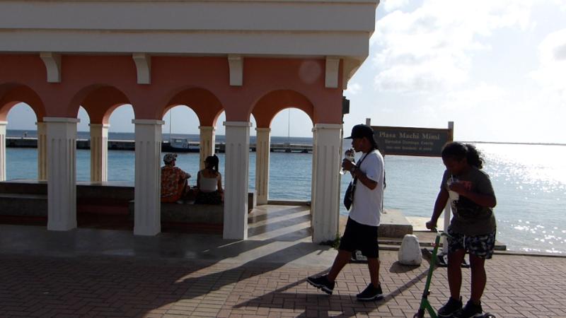 Besmettingen op Bonaire lopen op: maatregelen weer een maand verlengd