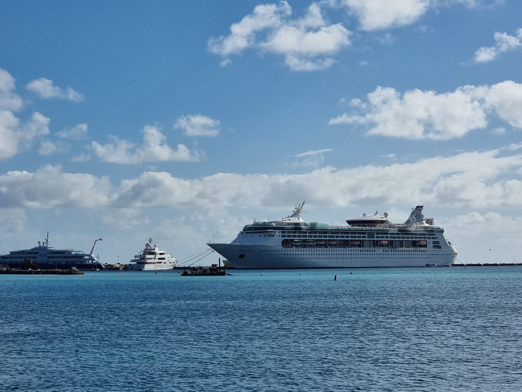 Cruisetoerisme Sint-Maarten start langzaam op: ‘het is verschrikkelijk zwaar geweest’