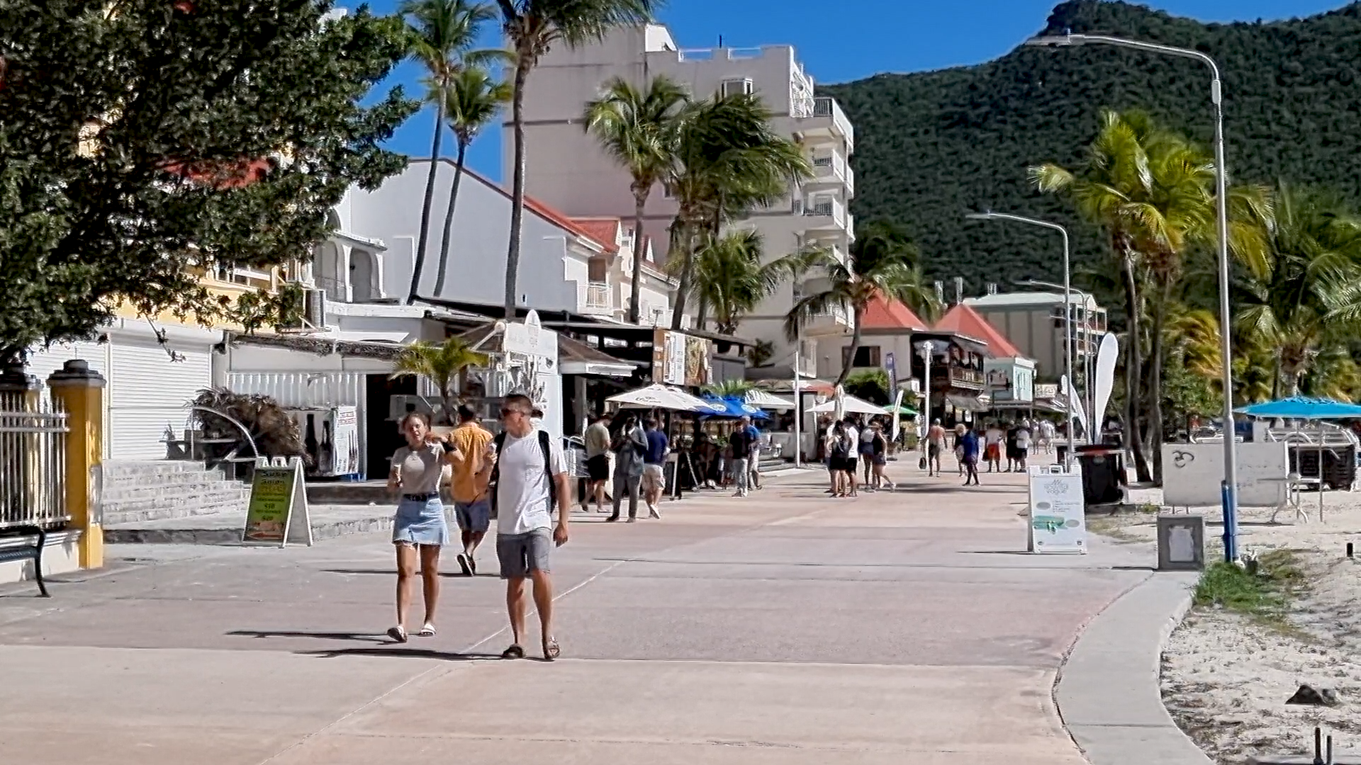 Coronacijfers op Sint-Maarten laag: ‘Stilte voor de storm?’