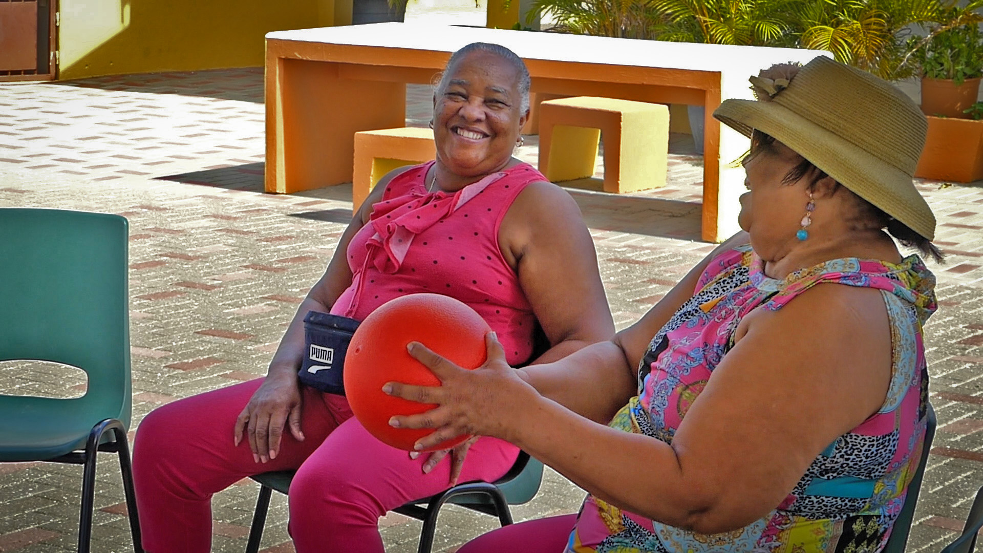 Bewegingstherapie voor mensen met beperking op Bonaire: ‘Normaal kijk ik alleen televisie’