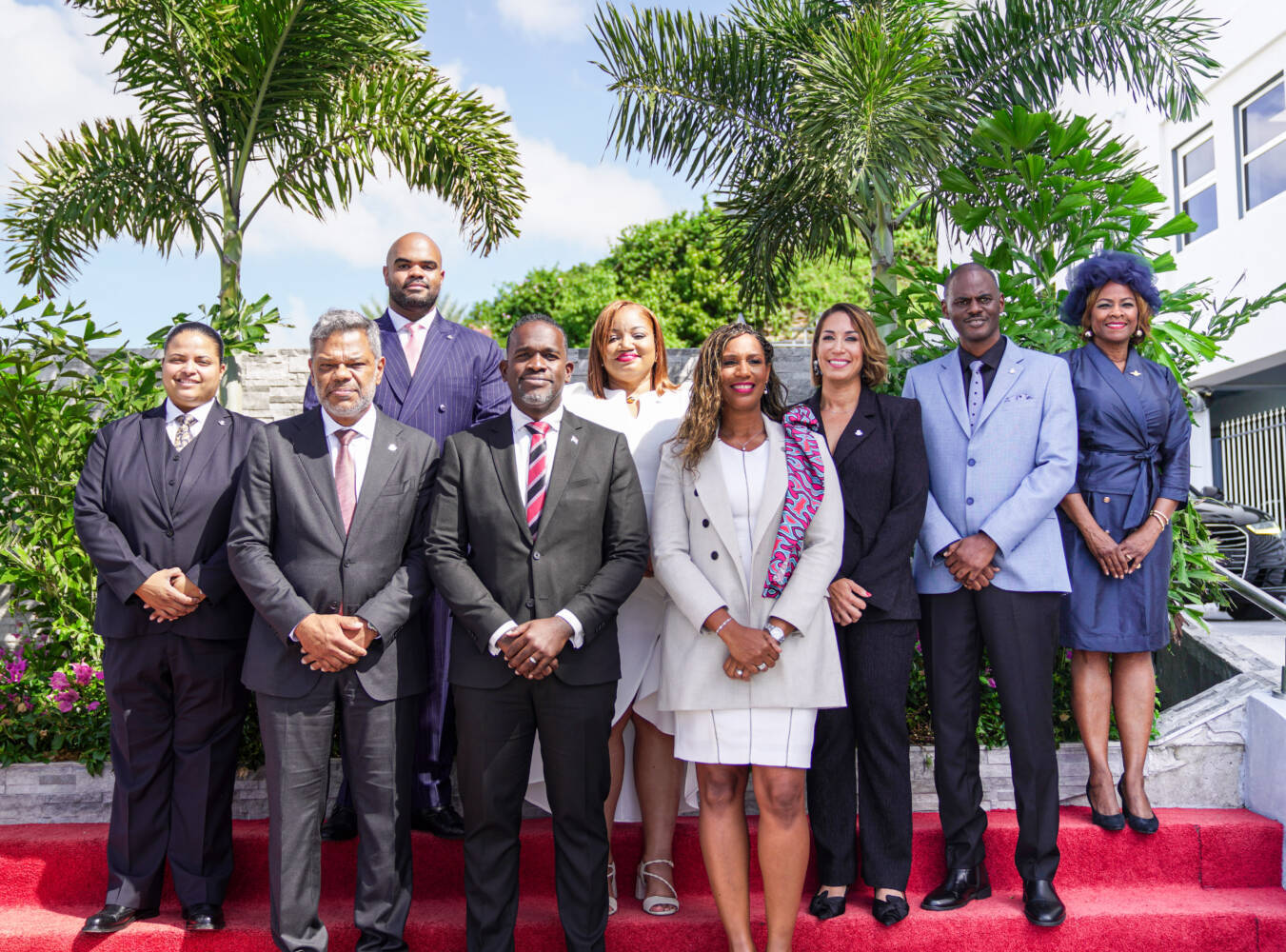 Gouverneur Sint Maarten: ‘Ons land heeft zorg nodig’