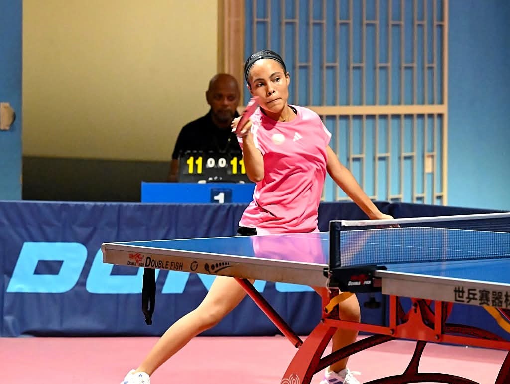 Curaçaose tiener wint álle tafeltennisfinales: “Ik wil internationaal gaan spelen”
