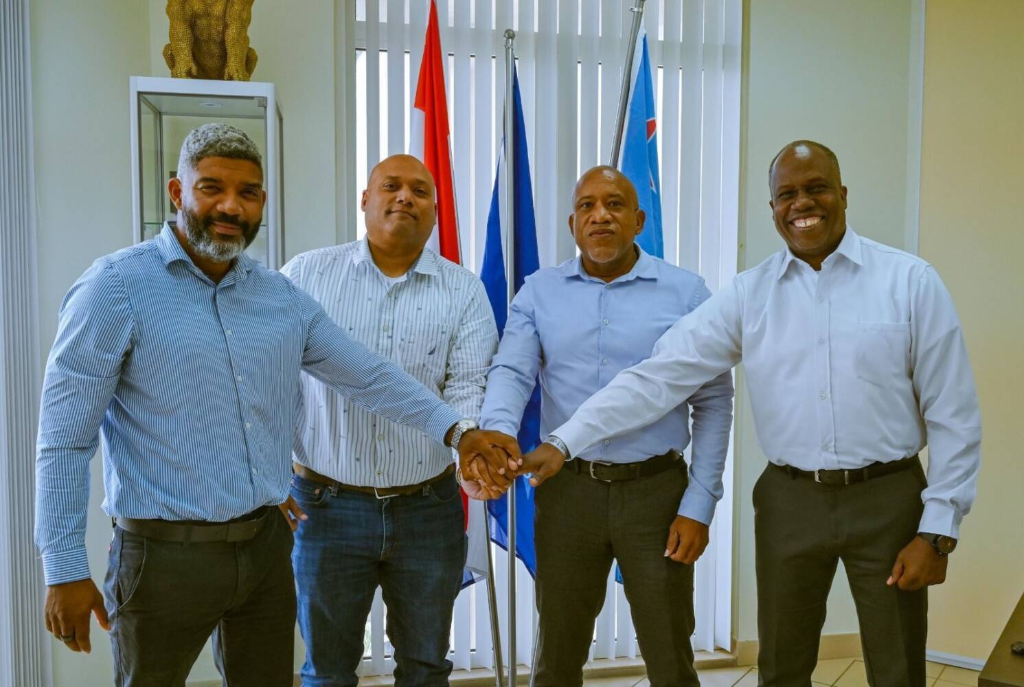 Weekoverzicht: Politie op de eilanden zet strijd voort tegen illegaal wapenbezit, FBI arresteert grote cryptocurrency-crimineel op Saint Martin