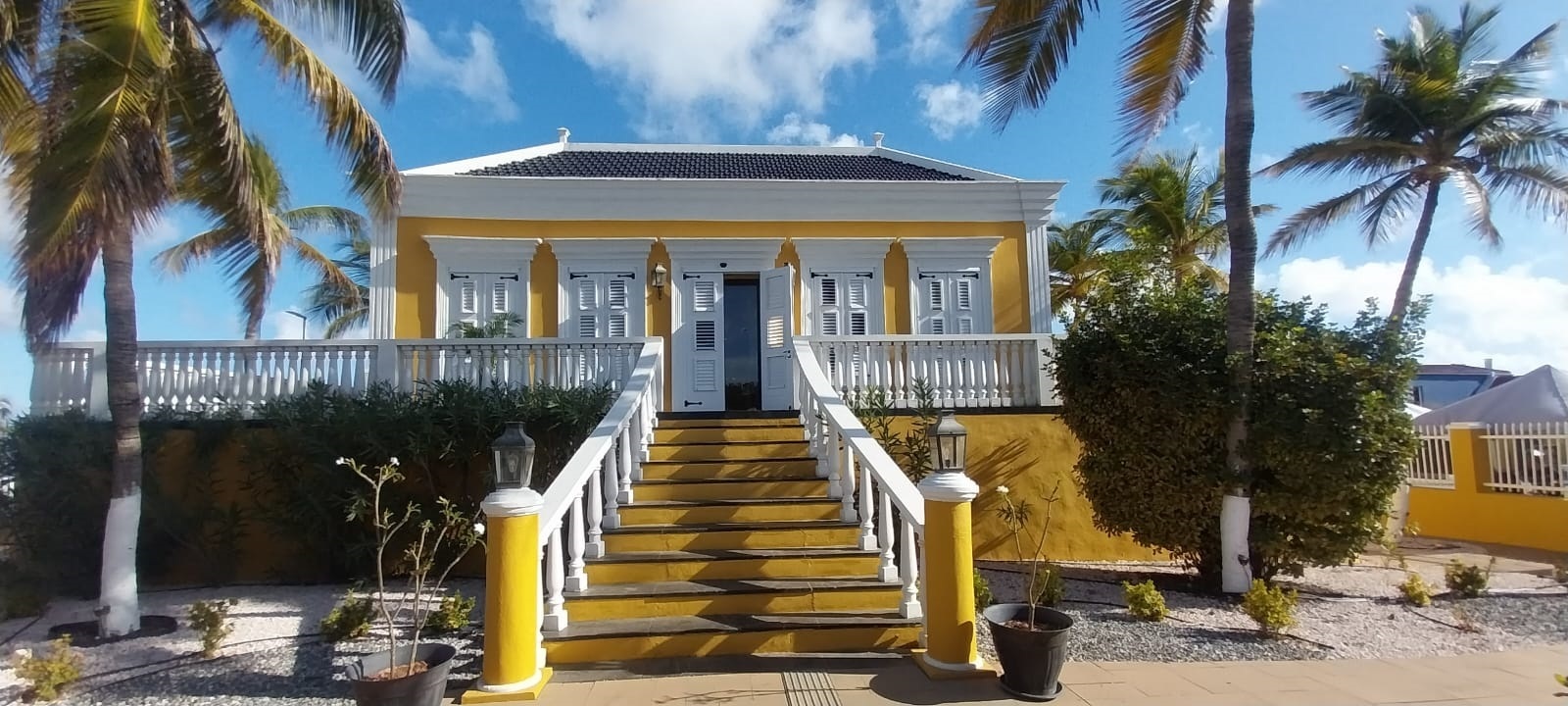 Coalitieakkoord op Bonaire na politieke crisis: Drie gedeputeerden stappen op